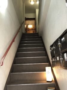 コモリ